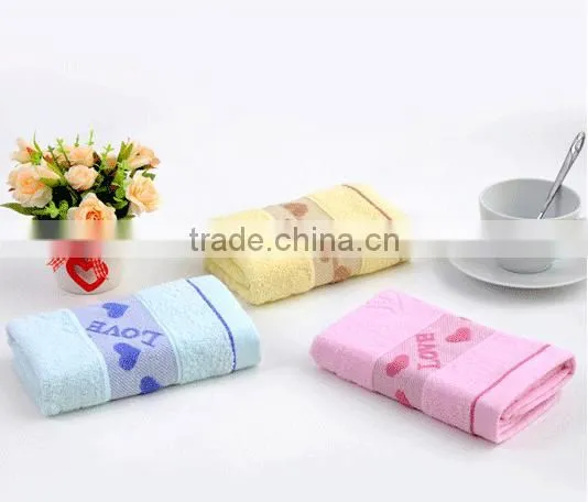 Cheap 100% Cotton LOVE Heart Jacquard Design Towel Cheap Wholesale Hand Towels photo-2