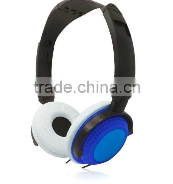 3.5mm Foldable Super Bass Stereo Headphone photo-3