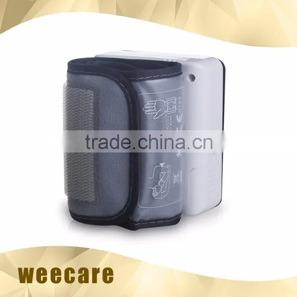 Hot Selling ROHS & CE & FDA Large Screen Digital Types of Sphygmomanometer photo-4