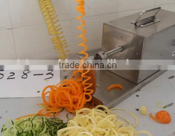 Manual Stainless Steel Twisted Potato Slicer / Spiral Vegetable Cutter photo-2