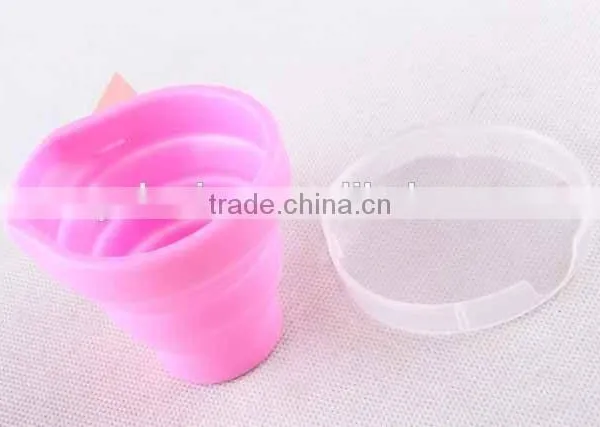 Four Leaf Clover Design Silicone Folding Cup photo-6