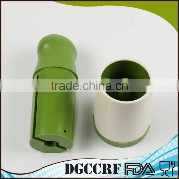 NBRSC Manual Twist Herb Grinder Sample And Easy For Your Cook photo-4