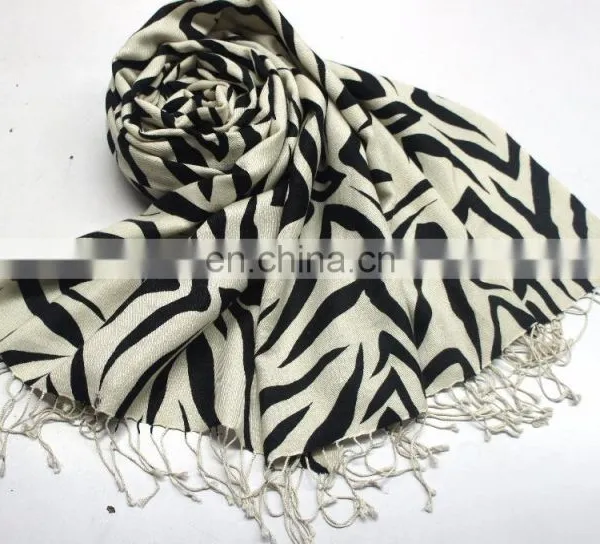 Silk Pashmina Wool Shawls, Hand Printed With Fringes photo-2