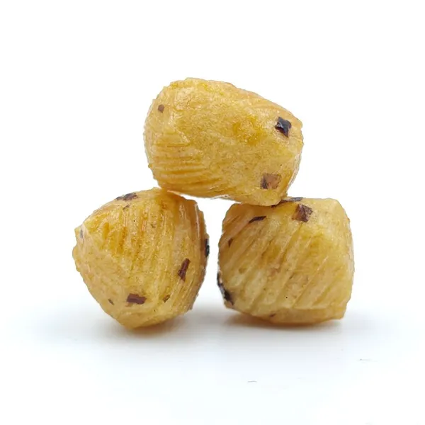 Factory Supply Low Oil Baked Sweet Soy Garlic Rice Snacks, Crispy Ribbed Rice Puff Snacks, Custom Flavor Bulk OEM photo-3