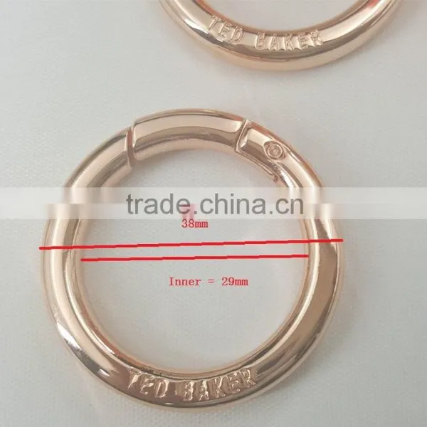 Sedex Audited Factory 2 Pillar Zinc Alloy Metal Ring photo-4