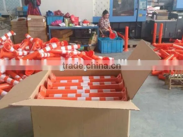 Flexible Spring Type Plastic Warning Sign Bollards / PU Delineator Post Quality Choice photo-5