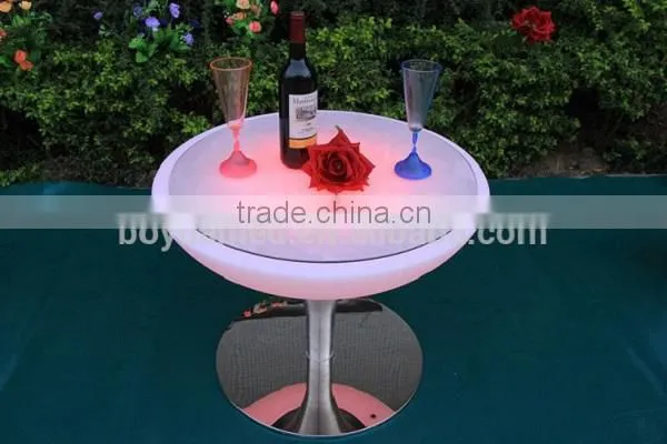 Modern Design Carly Salon and Party Used Shining Decorative LED Round Cocktail Table photo-4
