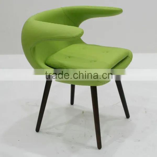Replica Relaxing Fiberglass Material Fabric Grace Elegant Bo Strange Frost Chair With Wooden Legs photo-3