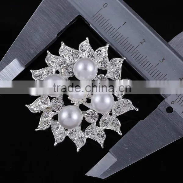 Polygon Rhinestone Flower Brooch Pins With Pearls,Pearl Beaded Bridal Brooch For Dresses photo-3