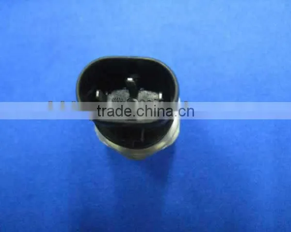 Air Conditioning Pressure Switch 88625-XZ04 photo-3