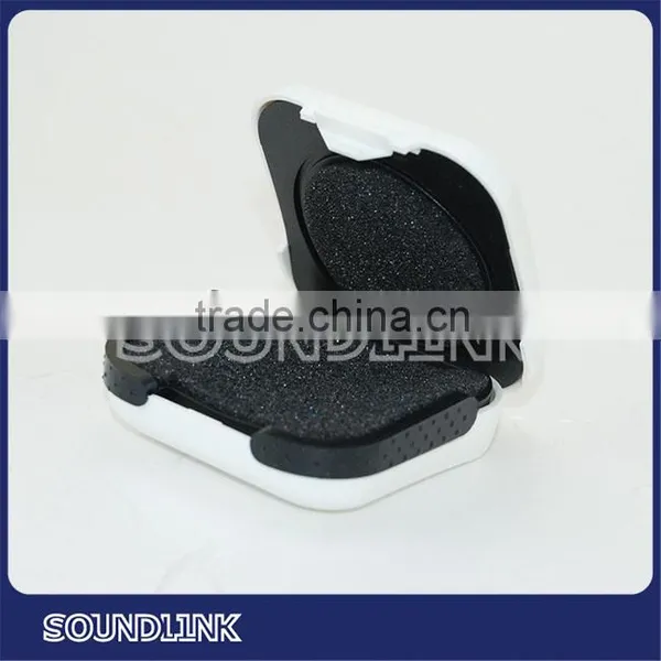 Cheap Hard Plastic Box for Hearing Aids From Soundlink photo-2