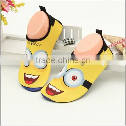 Whole Sale Fashionable Sponge Bob Summer Beach Breathable Skin Shoes photo-3