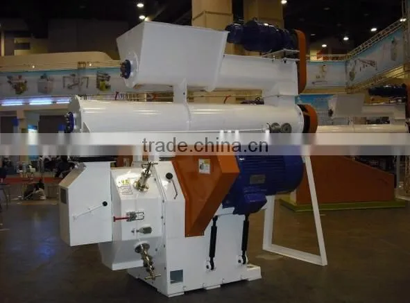 New Design High Quality Feedstuff and Sawdust Pellets Making Machine photo-3