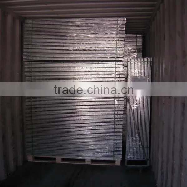 Hot Dipped Galvanized Dog Cage photo-5