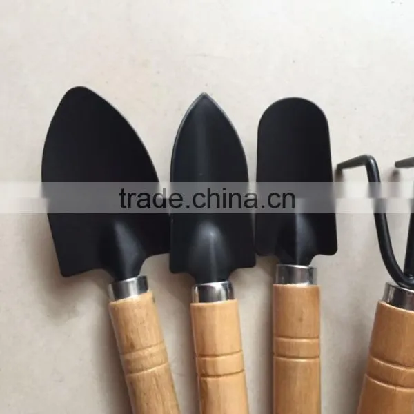 Hot Selling Small Garden Hand Tools With Wooden Handle photo-2
