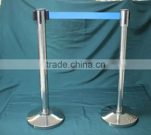 Crowd Control Stanchions and Retractable Belt Posts and Belt Barrier photo-2