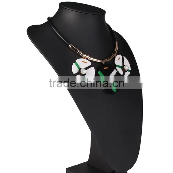 Fashion Big Brand Women Arcylic Pendant Costume Necklace photo-4