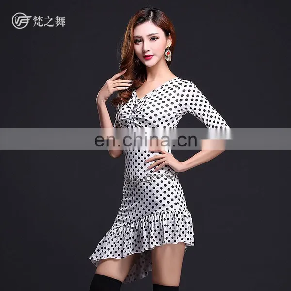 T-5111 Professional Performance Sexy Black and White Dot Belly Dance Skirt photo-2