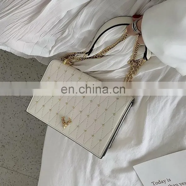 2021 Wholesale Rivets Handbags, Young Lady Purses Popular Shoulder Chain Bags For Women/ photo-2