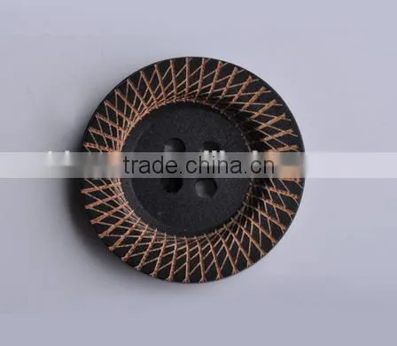 Sedex Audited Factory 2 Pillar Laser Engraved Logo 4 Holes Wooden Button photo-3
