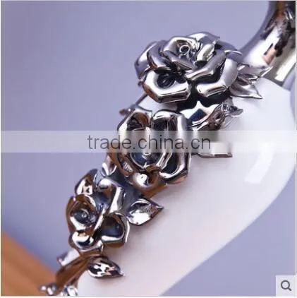 Black and White Wedding Electroplated Ceramic Vase With Flower photo-4