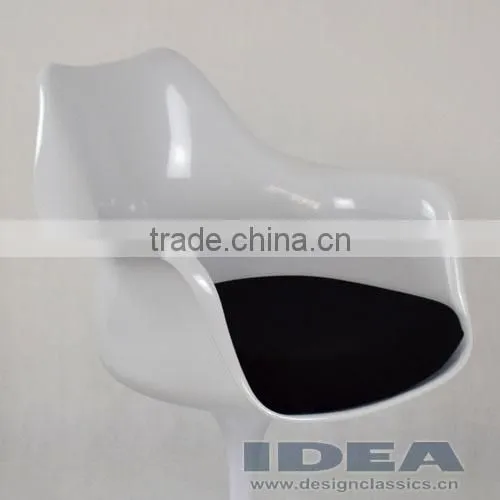 Replica Eero Saarinen Tulip Arm Chair - Black Cushion photo-6