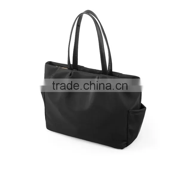Simple and Stylish Nylon Cloth Bag Elegant Leisure Tote Bag photo-3