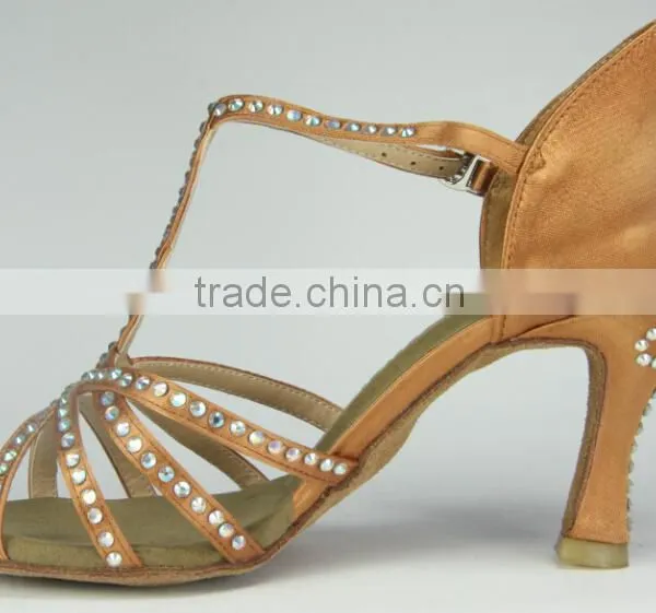 Suphini Spain Hot Sale Latin Ballroom Dance Shoes With Crystal photo-2
