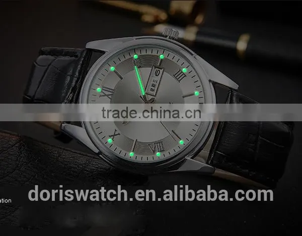 Trendy Custom Brand Logo Men Quartz Wirst Vintage Leather Watch Luminous Pointer Dial photo-3