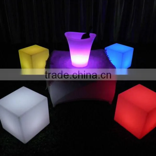 2016 New Invention 3d Color Changing Rechargable Led Cube photo-4
