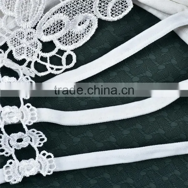 Fashion Design Cozy Embroidery Lace Back Sexy Women Underwear Sports Bra Without Steel Ring photo-5