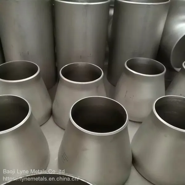 Gr2 Titanium Seamless Pipe Fittings photo-2