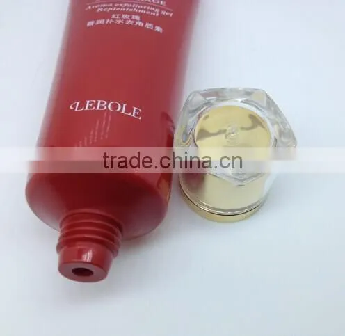 Exquisite Red Tube for Natural Sunscreen Cream Packaging With Five Starts Cap photo-3
