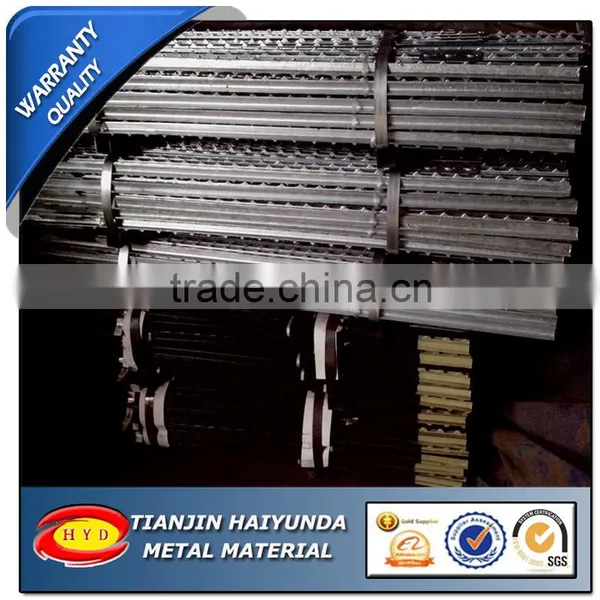 HOT DIPPED STUDDED T POST - US TYPE photo-5