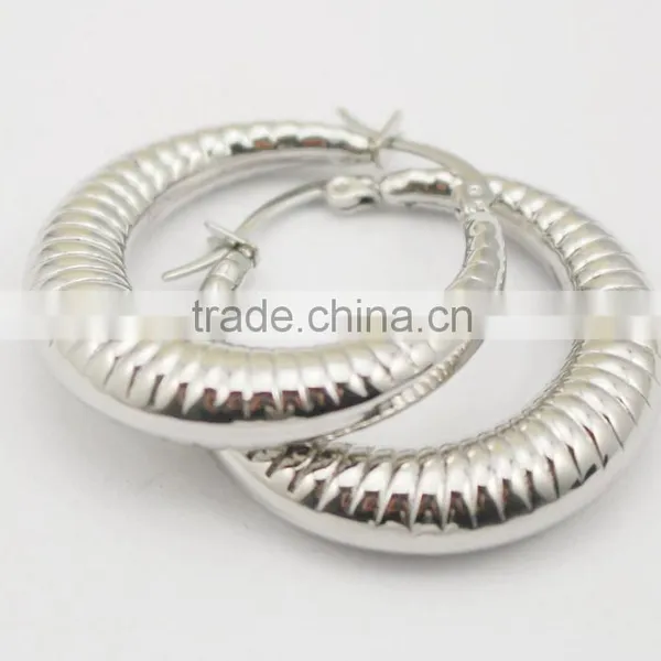 2016 New Summer Style Female Popular Europe Hot Sale Fashion New Women's/Girl's Earrings Hoop Jewelry One Pair Bijoux Brinco