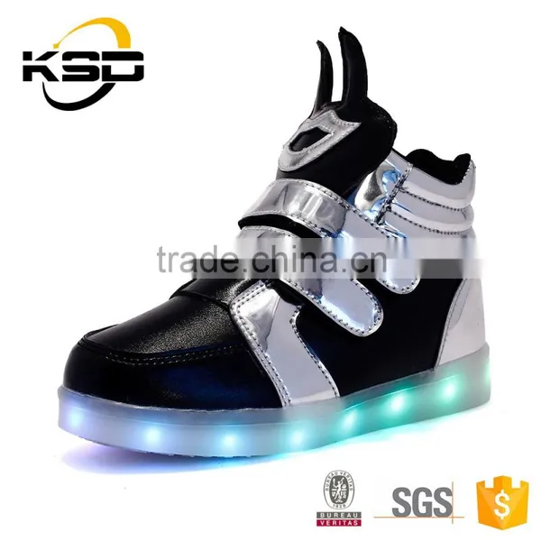 2016 The Newest Fashionable High Neck Kid Shoe LED Light Up Shoe photo-4