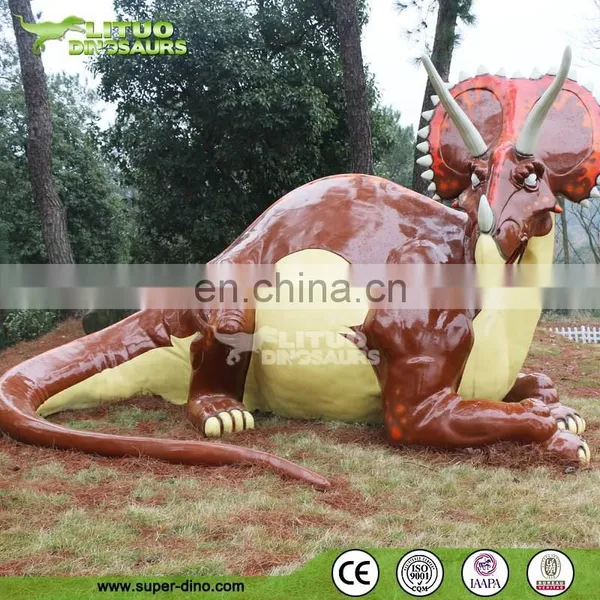 Putt Golf Courses Cartoon Dinosaur Statue For Mini Golf Decor photo-4