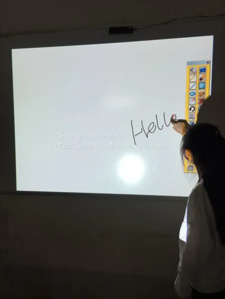 Multi Writing Finger and Pen Touch Smart Board Portable Interactive Whiteboard for Education and Conference photo-3