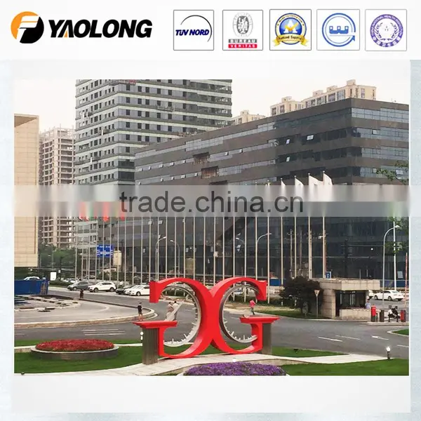 Tapered Stainless Steel Flagpole for Retail photo-3