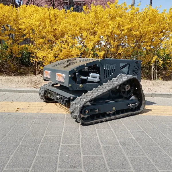 Hybrid All Terrain Travel Speed 0~6Km/h Loncin Grass Cutter Remotely Controlled photo-5