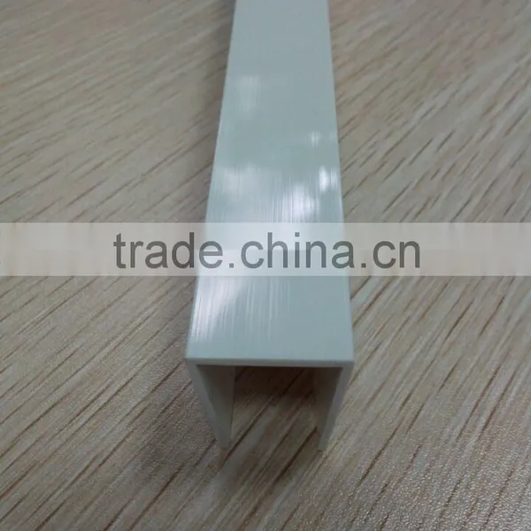 Extruded U Shape Clip Strip