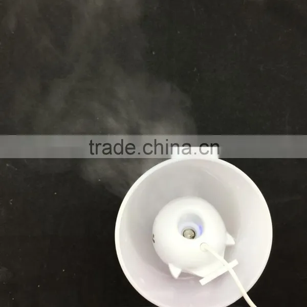 2016 China Factory Direct Wholesale Mini Whale Humidifier With USB Cable