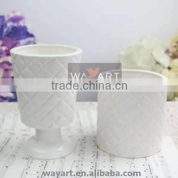 Checked Designs of Ceramic Flower Pot