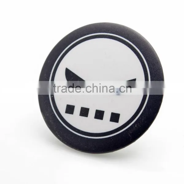 Custom Tinplate Badge Button photo-3
