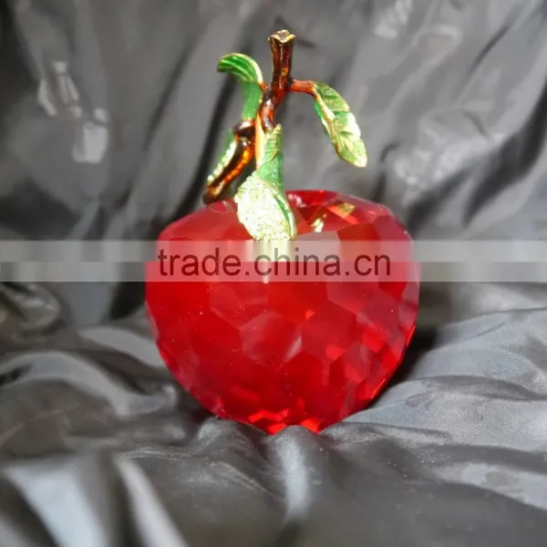 New Design Crystal Apple With Metal Leaf for Wedding Souvenir or Gift photo-3