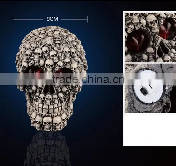 Creative Terror Halloween Toys Funny Tricky Toy Flash Resin Skulls Halloween Decorations photo-4
