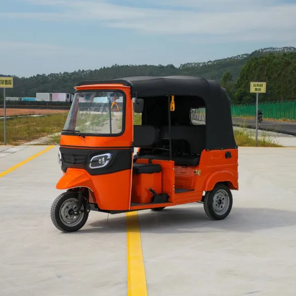 2-Row Electric Tuk-tukvvv