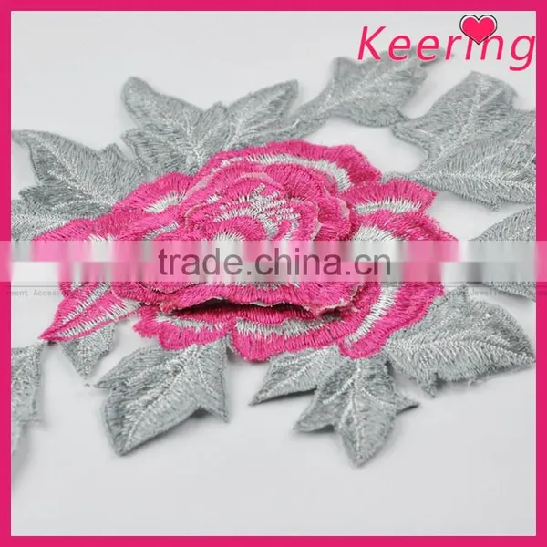 Handmade Custom Embroidery Patches for Dress Decoration photo-3