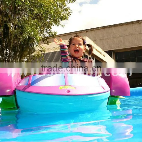 Kids Plastic Rowing Paddle Boat Water Boat for Water Game photo-2