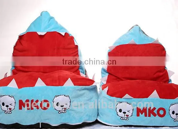 Stocked,Eco-Friendly Feature Shark Shape Dog Sofa Bed